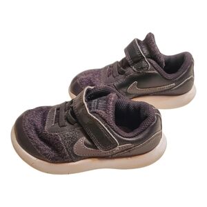 Not For Sale Nike Tanjun Running Shoe Sneaker Black|Dark Grey Black Kids Size 7C
